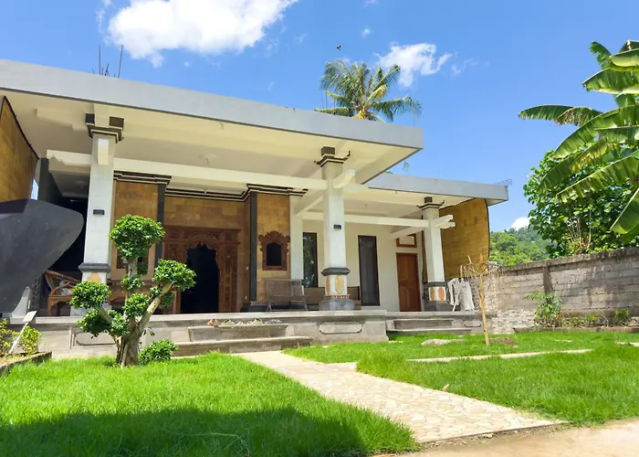 Ur Hideaway